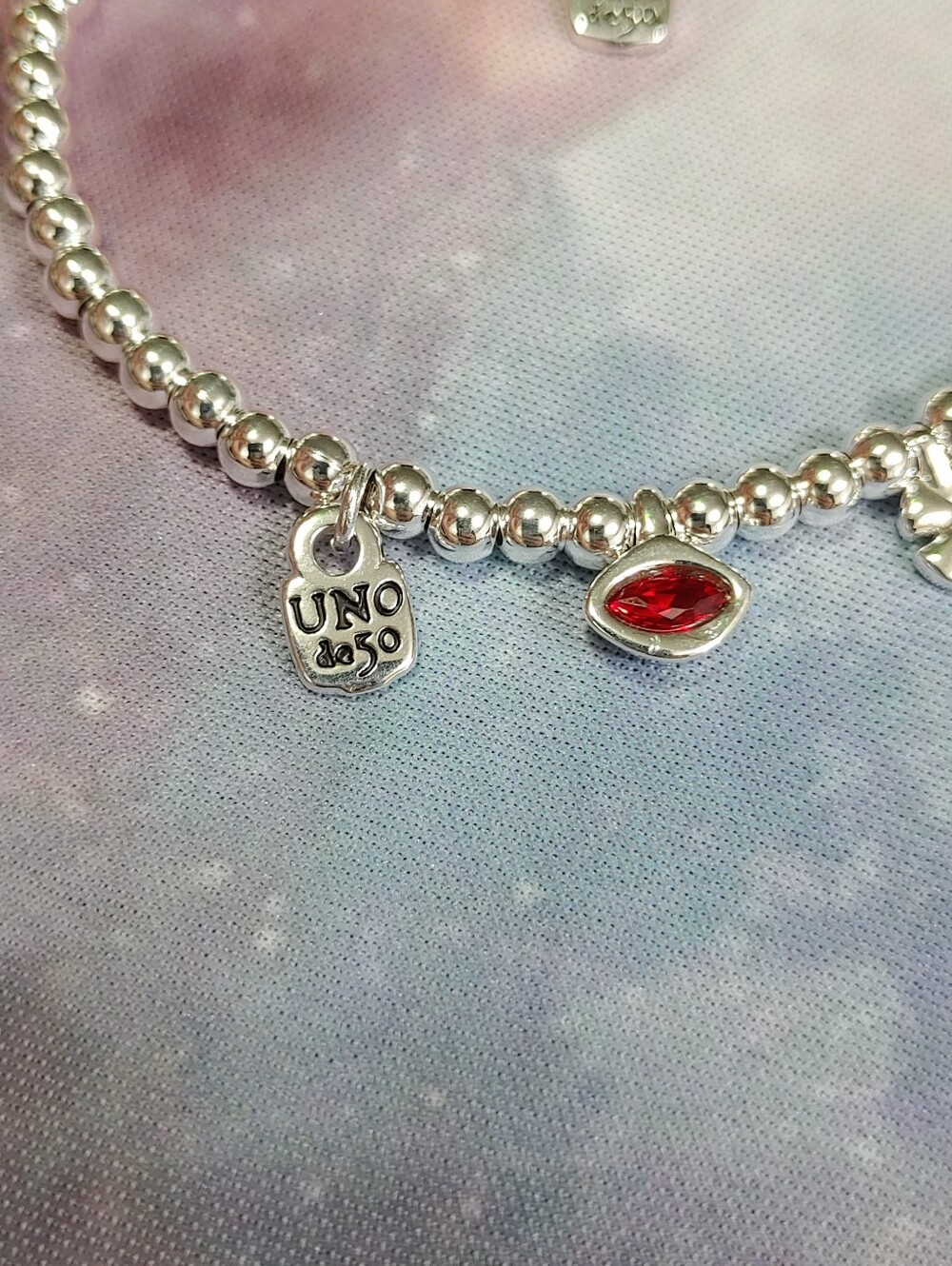 Good Luck UNO de 50 Charm Bracelet - Picture 3 of 7